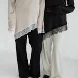 Haut à dentelle beige