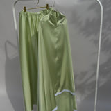 Tenue de prière en satin premium - Vert sauge